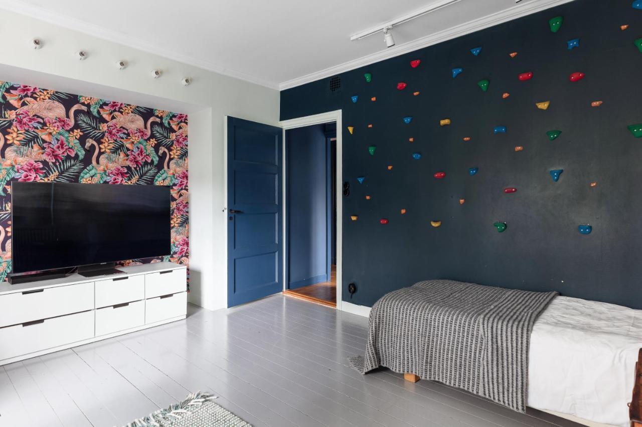 Fantastic 4 Bedroom Home In Bromma With Everything Ville de Ville de Stockholm Extérieur photo